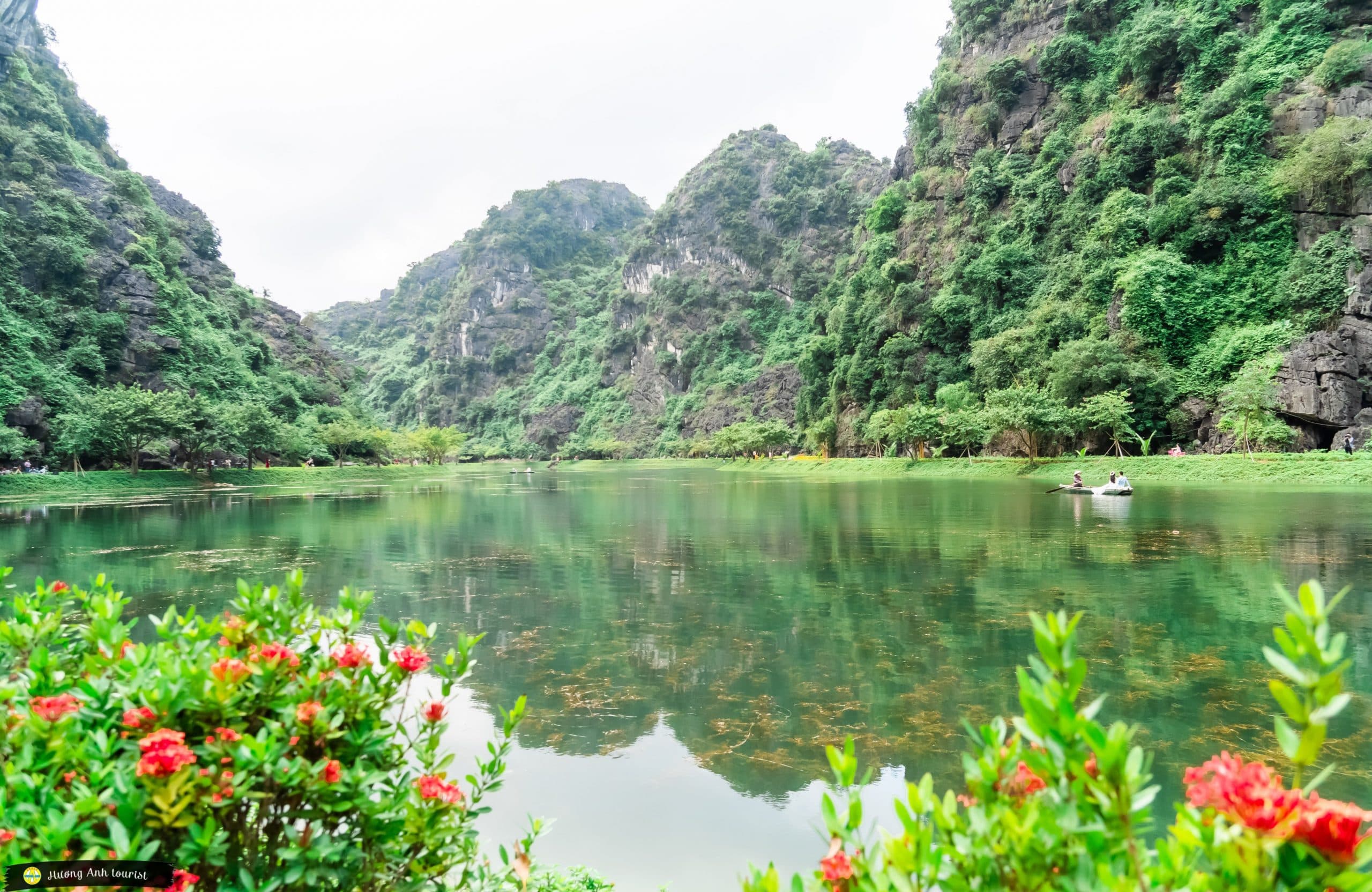 Tuyet Tinh Coc in Ninh Binh