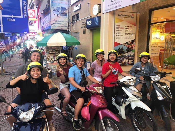 saigon foodie team