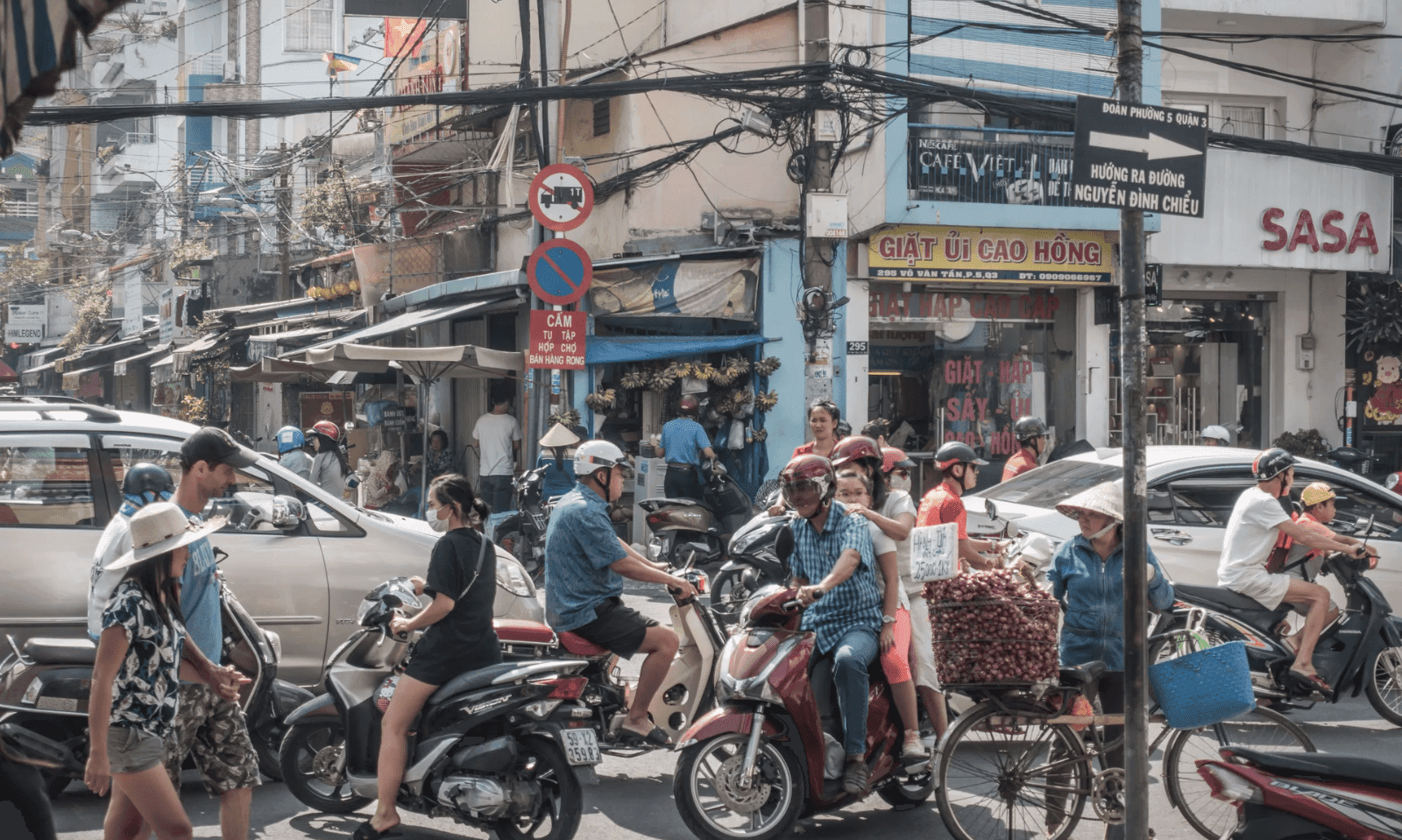 5 Surprising Facts About Saigon