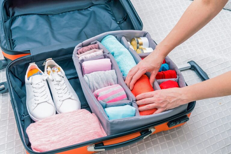 Read more about the article 11 travel packing tips in the post-COVID-19 era