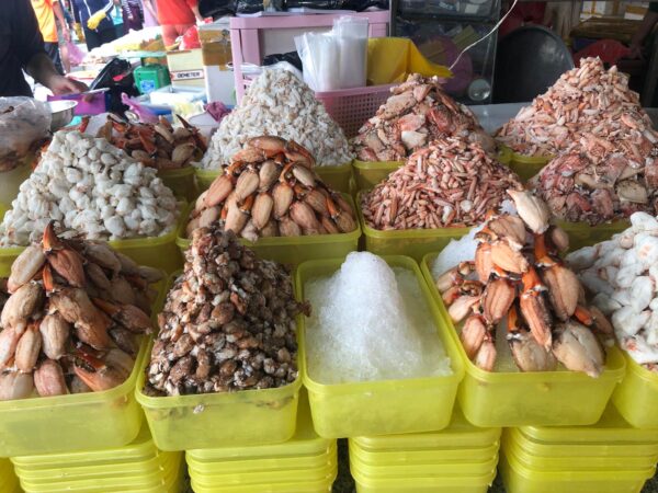local crabs in Saigon