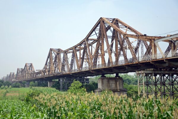 Long Bien bridge