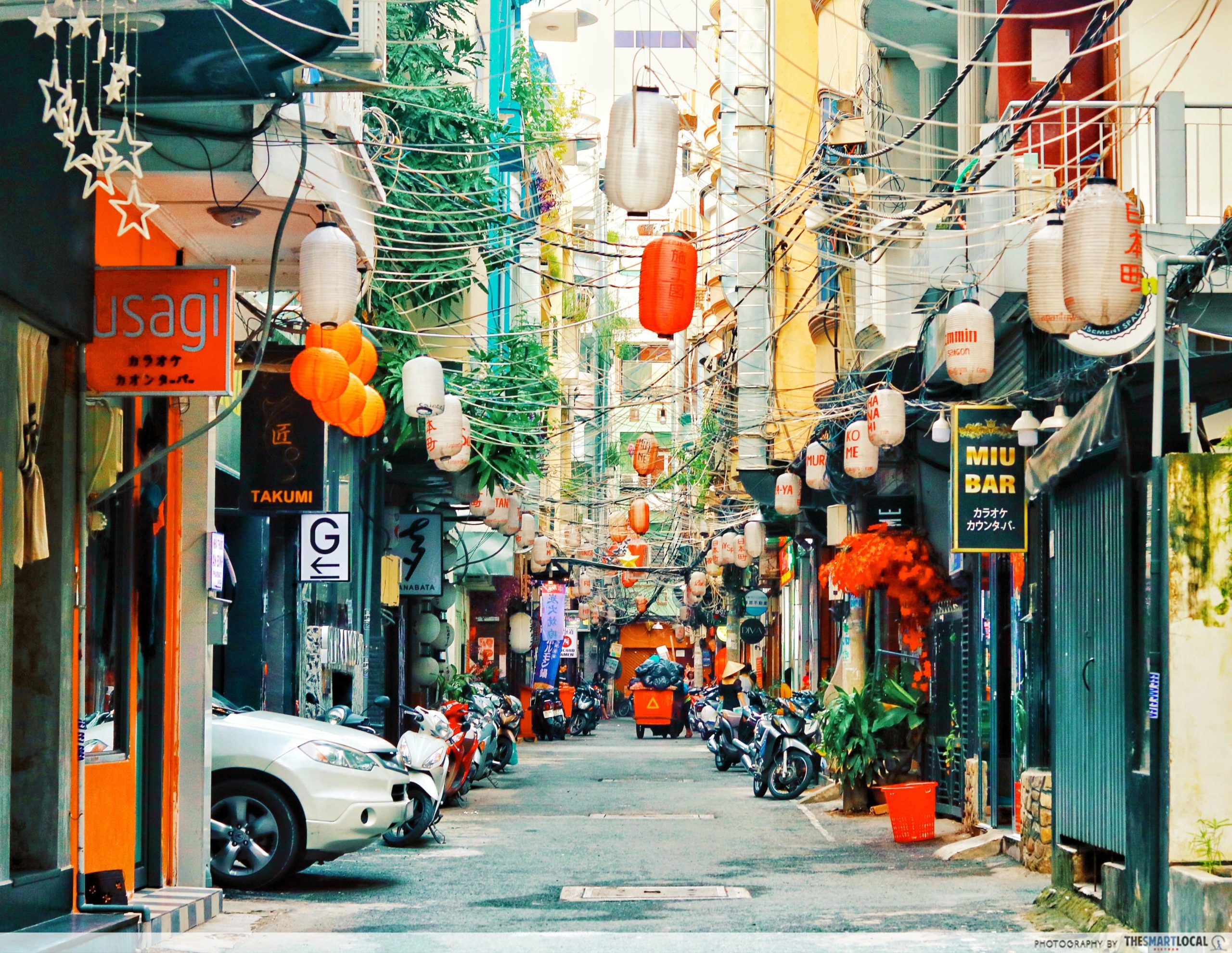 Saigon hidden alley