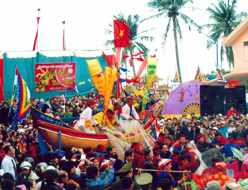 Cau Ngu Festival – Thua Thien Hue