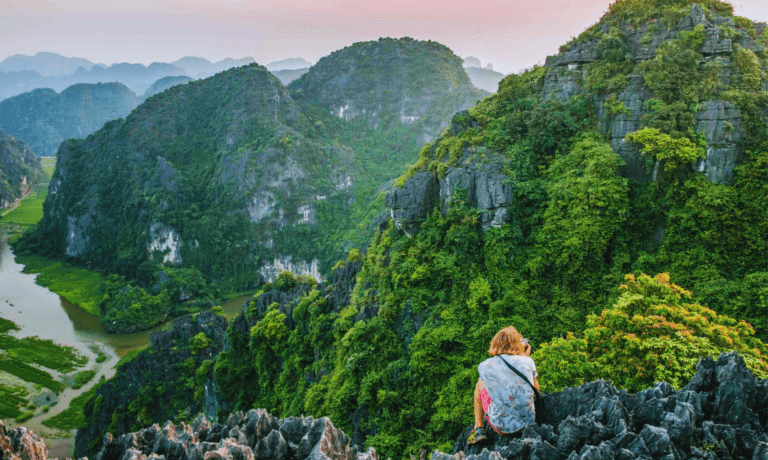 Read more about the article <strong>15 Best Destinations To Travel Adventures In Vietnam</strong>