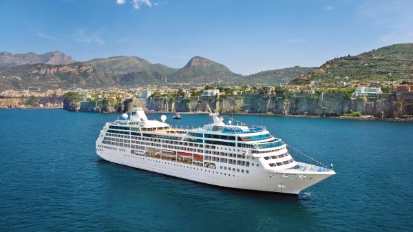 How to Choose the Best Time of Year for a Cruise Excursion in Vietnam?